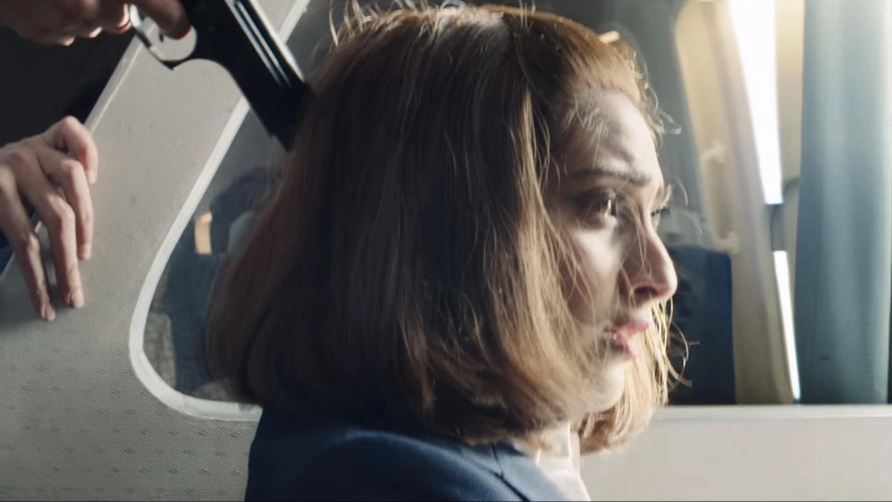 Neerja

Uçak Kaçırma Filmleri: Havada Yaşanan En İyi 10 Film