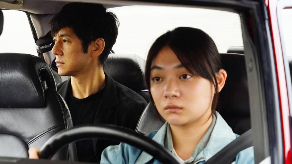 Drive My Car (2021) filminde Hidetoshi Nishijima ve Tôko Miura