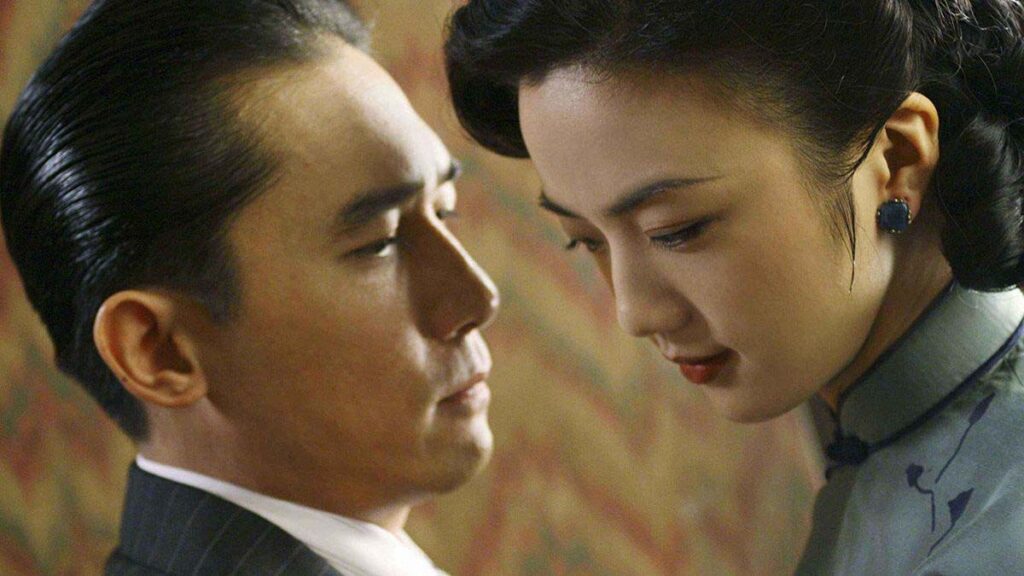 Lust Caution filminde Tang Wei ve Tony Leung Chiu-wai