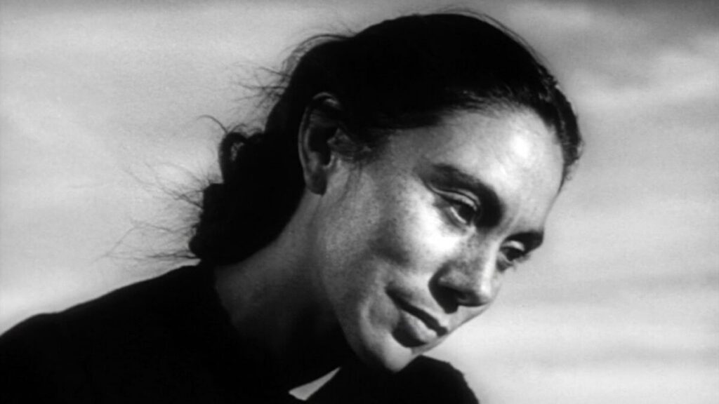 Salt of the Earth (1954) filminde maden işçileri ve grev hattındaki kadınlar