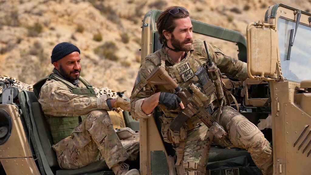 Çevirmen Filmleri - The Covenant filminde Dar Salim ve Jake Gyllenhaal Afganistan'da