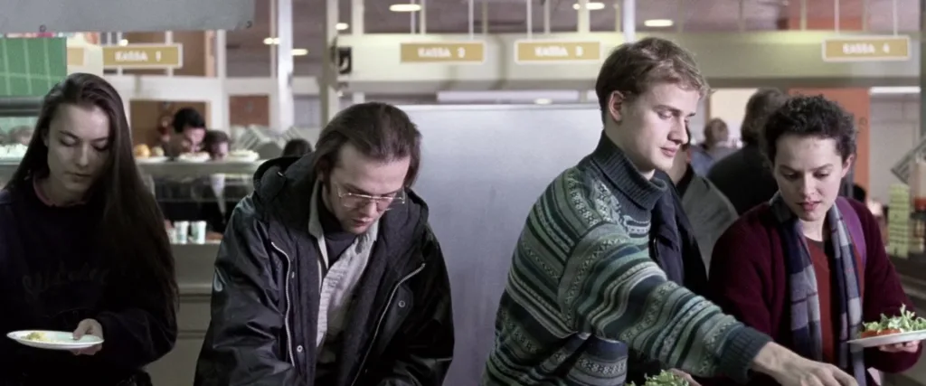 Michael Haneke filmleri - 71 Fragments of a Chronology of Chance (1994)