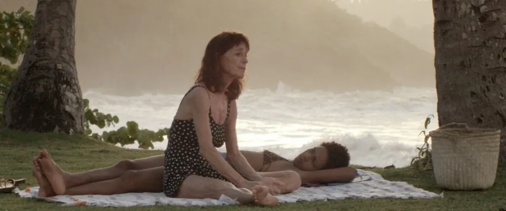 turizmin karanlık yüzünü anlatan filmler - Sand Dollars (2014)