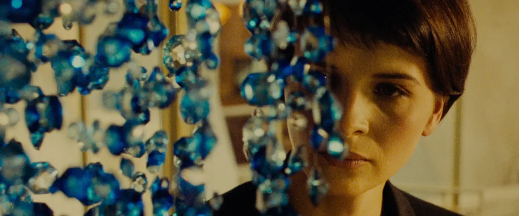 yalnızlık filmleri - Three Colors: Blue (1993)