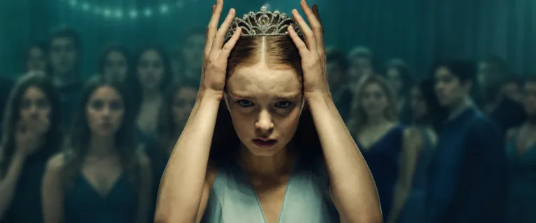 Mike Flanagan’ın Carrie Dizisinden Yeni Fragman Geldi