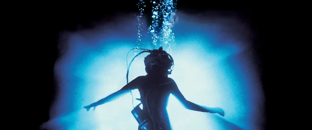 The Abyss (1989) – denizde geçen filmler
